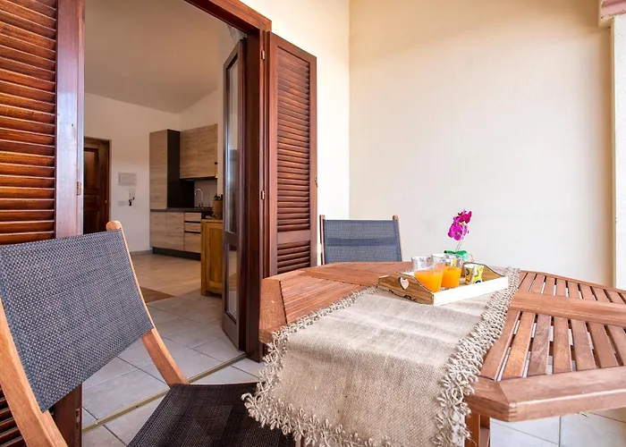 Apartament House San Teodoro Center