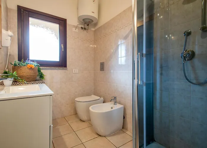House San Teodoro Center Сан-Теодоро